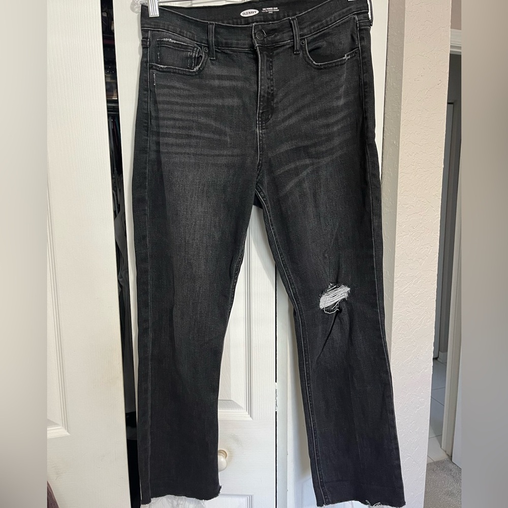 Old Navy distressed blk jeans.
